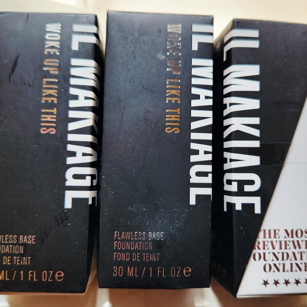 IL MAKIAGE Woke Up Like,  Foundation, color 035.